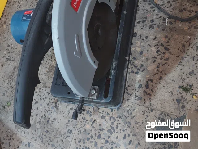 طعاجة مواصير حديد و جلخ كبير
