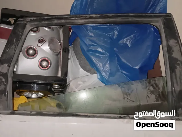 باب خلفي جولف شمال بولو 2004