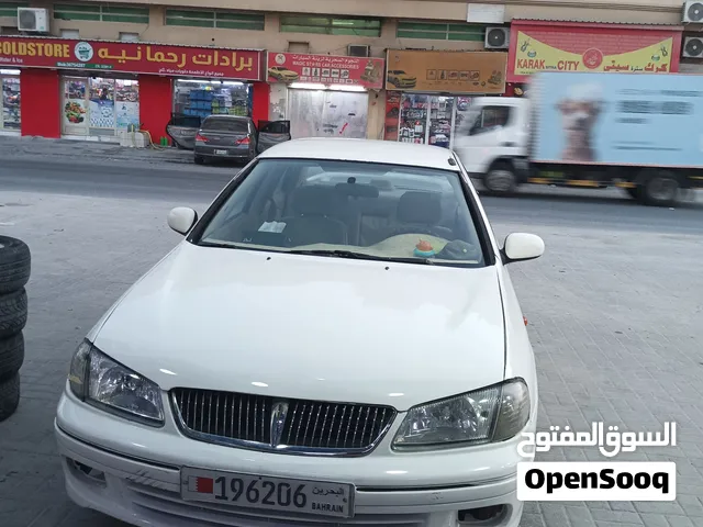 Nissan sunny 2002
