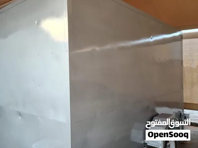 للبيع قالوصه المنيوم للتخزين