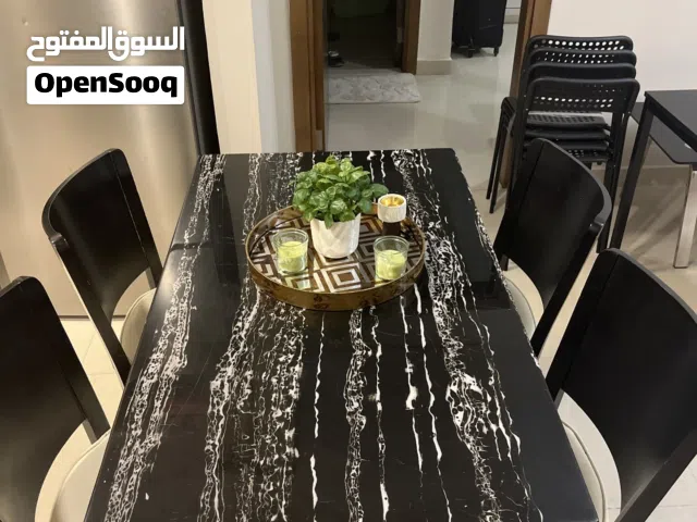 طاولة سفرة مع 5 كراسي