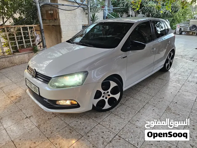 فولكسفاجن بولو 2014