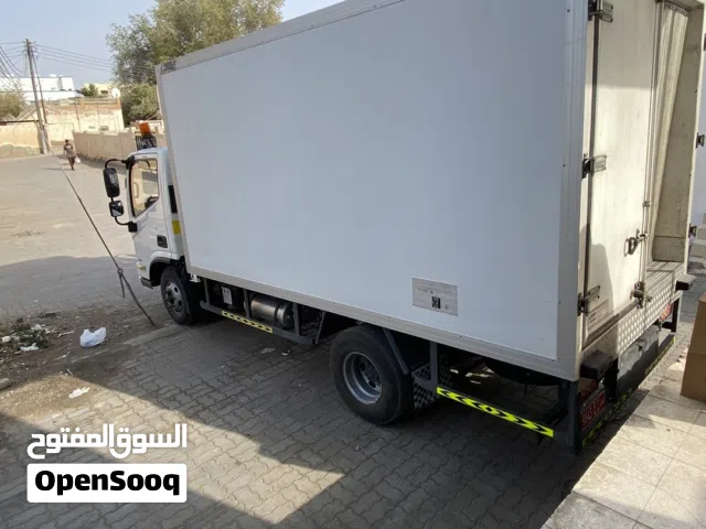 براد للايجار مع سائق  Refrigerator truck for rent