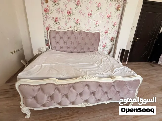 غرفة نوم للبيع