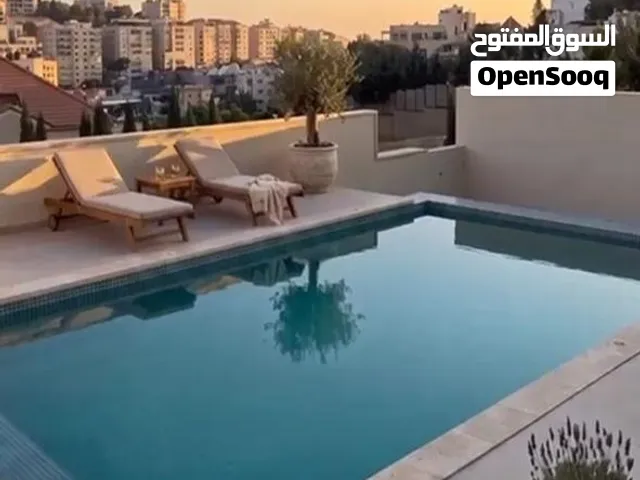 فرصة العمر في دابوق فيلا  800م مميزه معفاه من رسوم التنازل