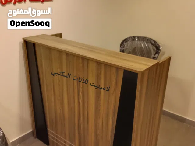 كاونتر استقبال مميز قياس 120سم  توصيل وتركيب مجاني داخل عمان والزرقاء لامينيت للأثاث المكتبي