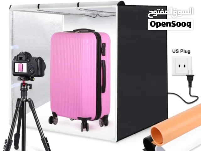 صندوق تصوير المنتجات المضيئ(لايت بوكس) قياس 80سم مع 3خلفيات و 2شريط اضاءة مع تحكم بشدة الاضاءة puluz