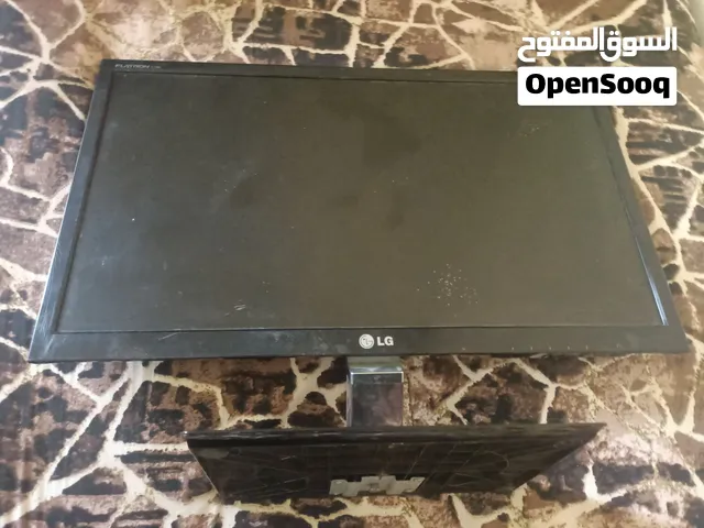22 LG monitors for sale  in Al Karak