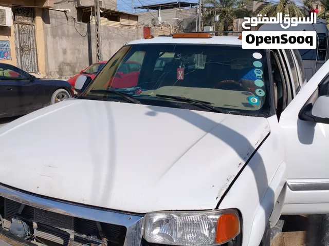 Used GMC Yukon in Basra