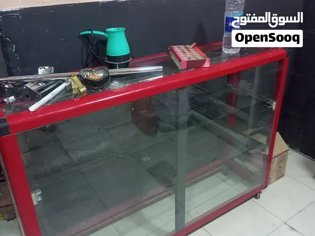 بترينه زجاج للبيع بحاله جديده
