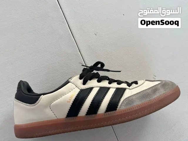 Adidas samba مستعمل استعمال خفيف