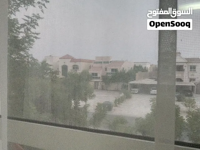للبيع فيلا في منطقة المويهات 1