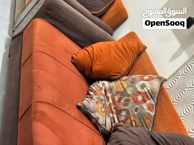 تخم تركي نضافته 85٪ بغداد بحي الخضراء  10مقاعد  ويا كوشات مالاته. كدامكم صور شوفوهن