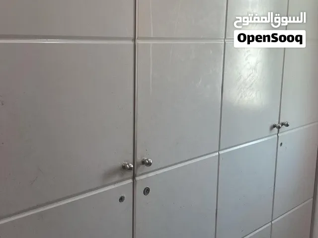 دولاب وتسريحه