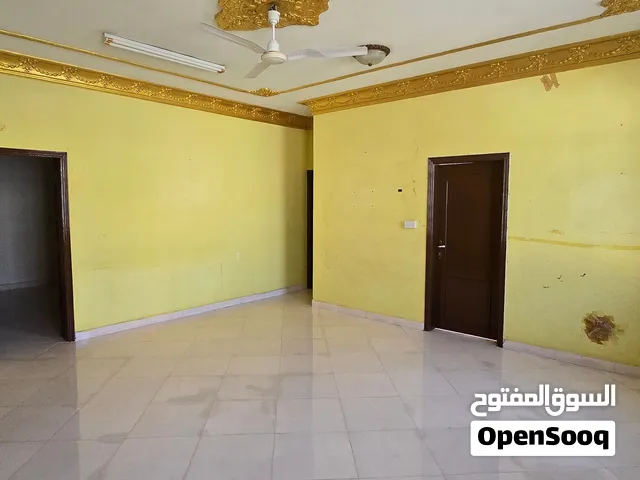 180 m2 3 Bedrooms Apartments for Rent in Central Governorate Isa Town