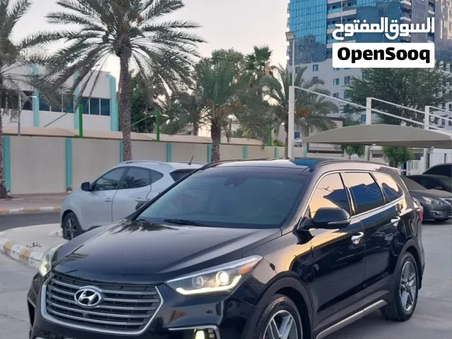 2017 هيونداي جراند سانتا في