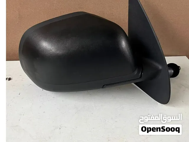 مطلوب مرآءة جانبيه سوداء يسار نيسان الميرآ 2002