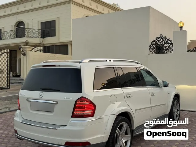 مرسيدس GL 500 بحالة الوكالة مفتاحين نظيفة عالفحص