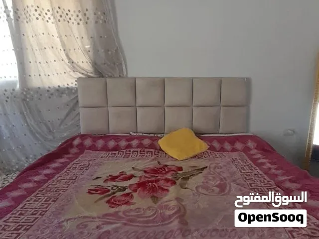 تخت مجوز للبيع