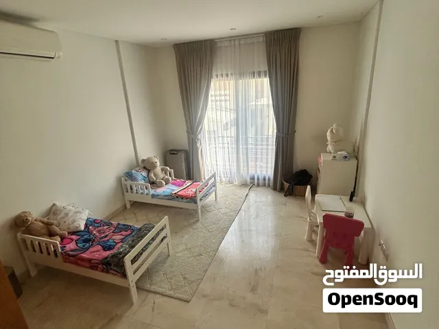 2 KIDS BEDS WITH MATTRESSES
