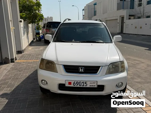 هوندا سي ار في  موديل 1999 تأمين وتسجيل لغاية 30 اوكتوبر مطلوب 700 دينار وقابل