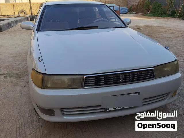 كرسته اللون لوُلوُي