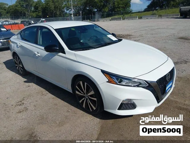 Used Nissan Altima in Al Batinah