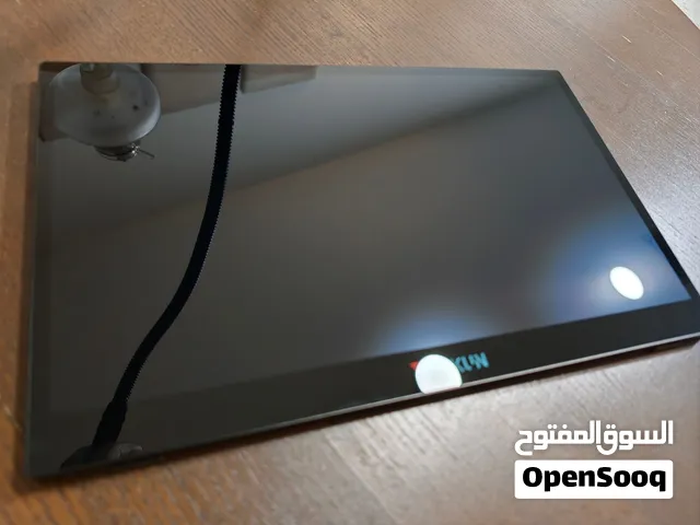 شاشة portable screen 4K باللمس 17.3 بوصة – استخدام شهر واحد فقط (بحالة الزيرو)