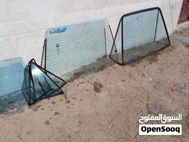 زجاج او مرش سيارات قديمه