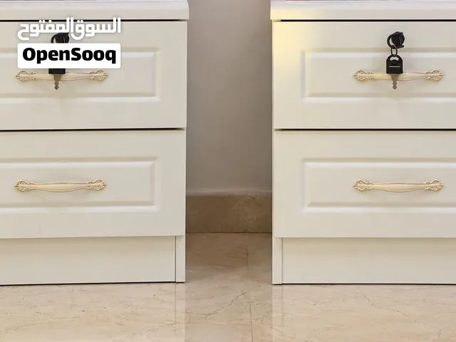 خزانة،table الاثنين درج