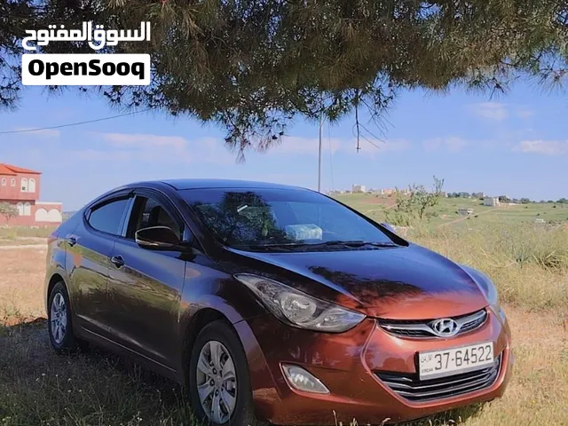Used Hyundai Elantra in Ajloun