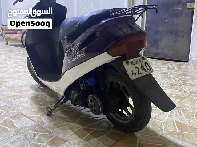 هوندا ديو دباب 2003 مستعمل بحالة جيدة لنقل سريع وفعال