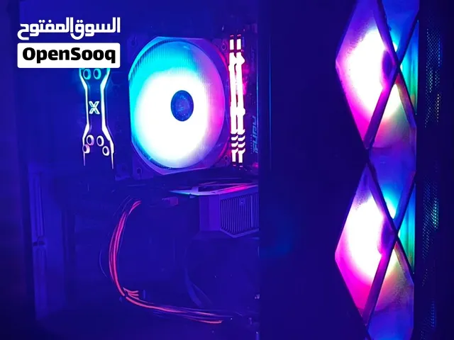 بيسي قيمنق بمواصفات عالية جدا مع شاشة شبه جديدة بكراتين