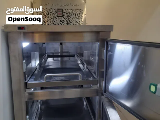 نجهيز ثلاجات موتى - ثلاجة حفظ الجثث