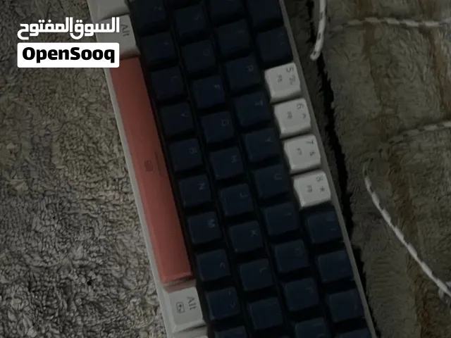 كيبورد يديد استخدمته مره بس ونظيف ويعتبر يديد