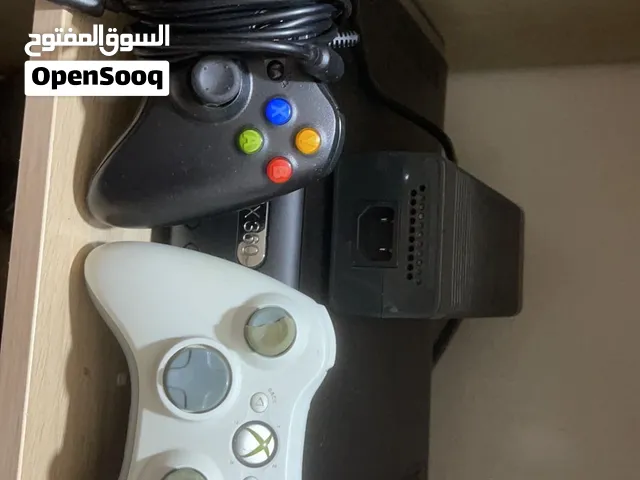 اكس بوكس معدل باللون الأسود مع كامل اغراضه و يدتين تبديل او بيع ب30 قابل للتفاوض