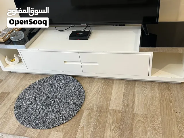 طبلات وسط كبيره وجانبيه وميز بلازمه سيت كامل