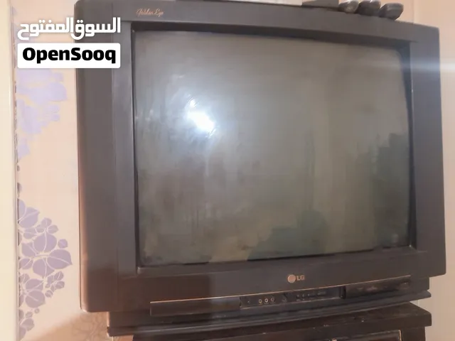 لسرعه البيع بسعر خيالي  تلفزيون  ضخم 42 انش بحاله جيده جدا ومعاه الريموت الاصلى بتاعه  بأقل من سعره