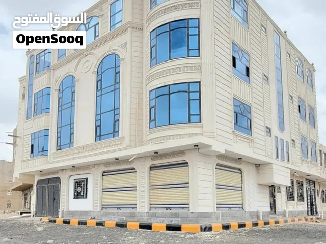 عرض عقاري استثماري    الموقع// صنعاء بعد حي دارس   السعر // 98مليون وسعرخاص للمشتري