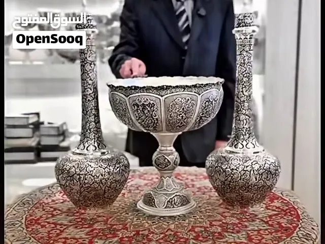 أواني فضية مطرّزة يدوياً بالنقش الإيراني الأصيل  عيار فضة عالٍ