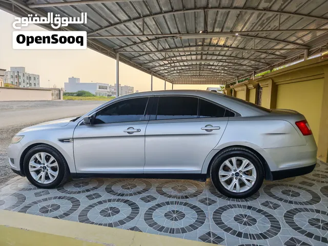 Used Ford Taurus in Al Batinah