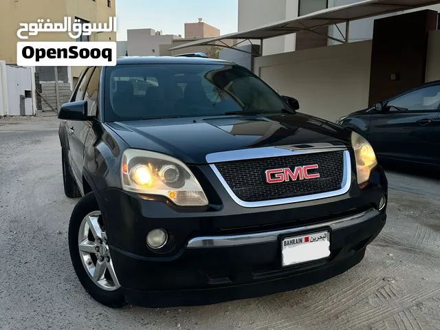 للبيع GMC Acadia 7-seater موديل 2007 بحالة جيده