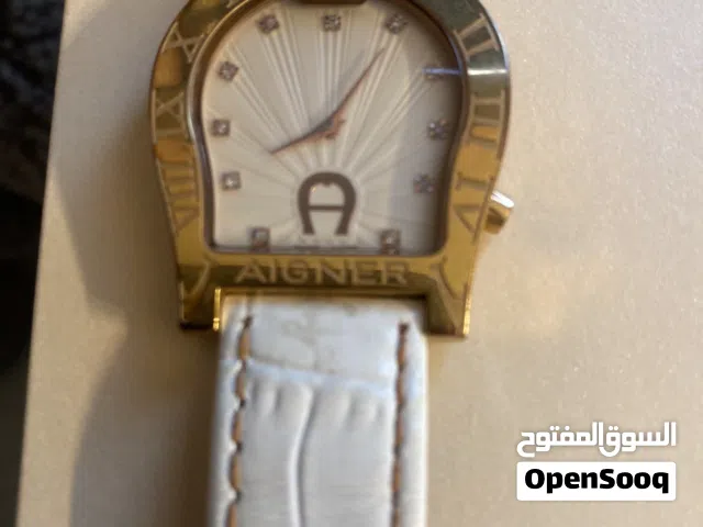 اغنر جلد بيج ذهبي
