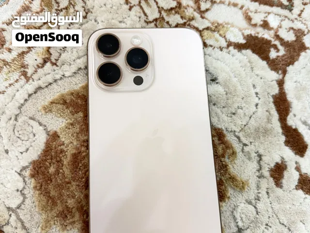 أيفون 16 pro max نظيف جداً لم يتم استبدال اي قطعة البطارية 90% لتواصل يوجد رقم اخر ف الوصف