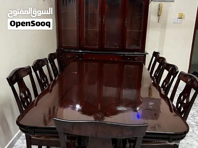 طاولة طعام فاخرة من خشب الزان الطبيعي مع 8 كراسي مع دولاب الأواني