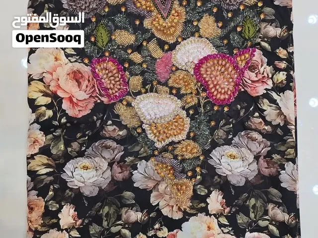 تطريز وتصميم جميع الموديلات فسلتين مخاور دروع جلابيات عبايات
