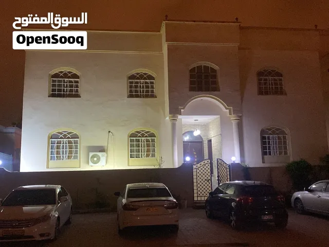 غرفة وحمام سعادة شمالية
