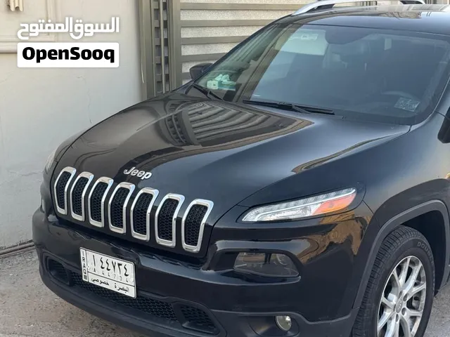 جيب شيروكي بزون كفاله مديل 18 تخم تاير محرك جديد سياره جديده ماشي 73