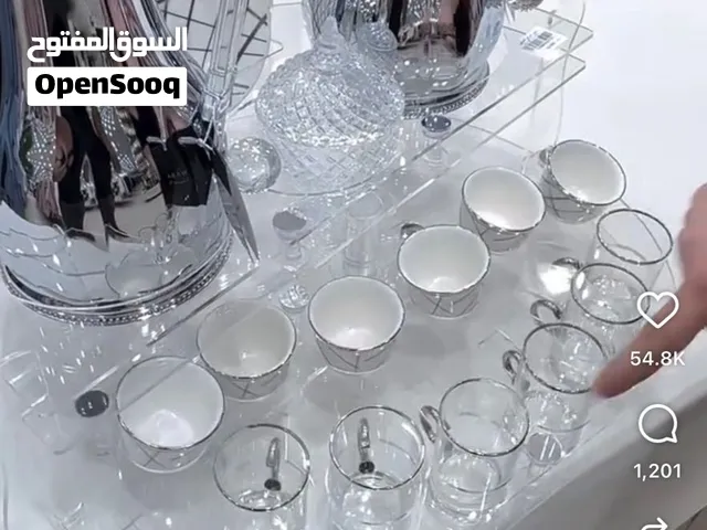 للبيع هذا الطقم مع عدد 9 قلاصات تصلح عصير او ماء