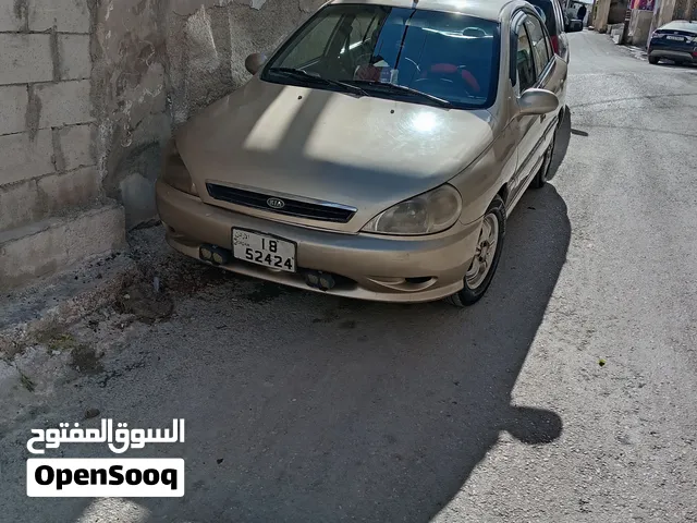 كيا ريو موديل 2000